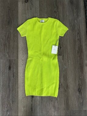 COZI Neon Lime Ribbed Short Sleeve Bodycon Dress